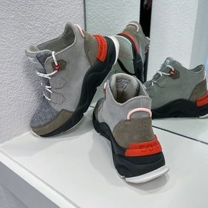 Sorel Kinetic Rnegd Caribou Boot, Size 9